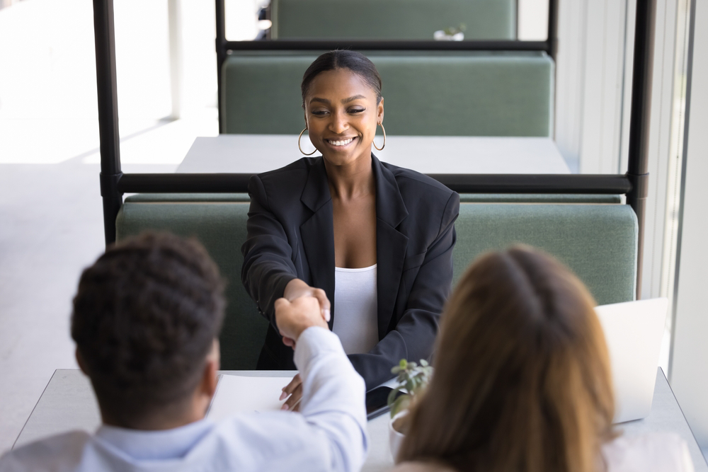 Learn how factoring helps staffing companies cover payroll and scale with steady cash flow, even when customers delay payment.